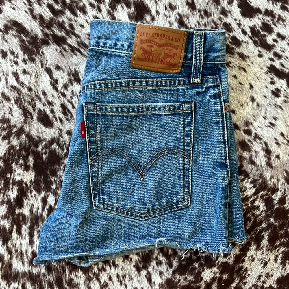 Levi’s shorts